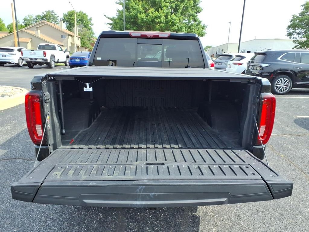 Used 2024 Onyx Black GMC Denali image 14