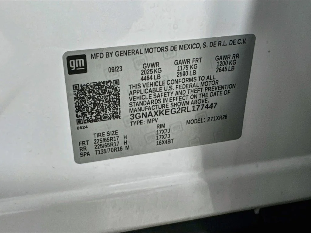 Used 2024 White Chevrolet LT image 40