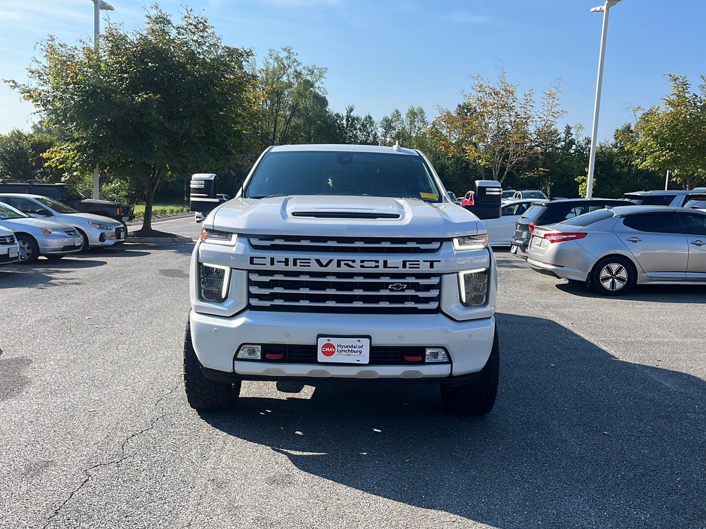 Used 2021 Iridescent Pearl Tricoat Chevrolet LTZ image 9
