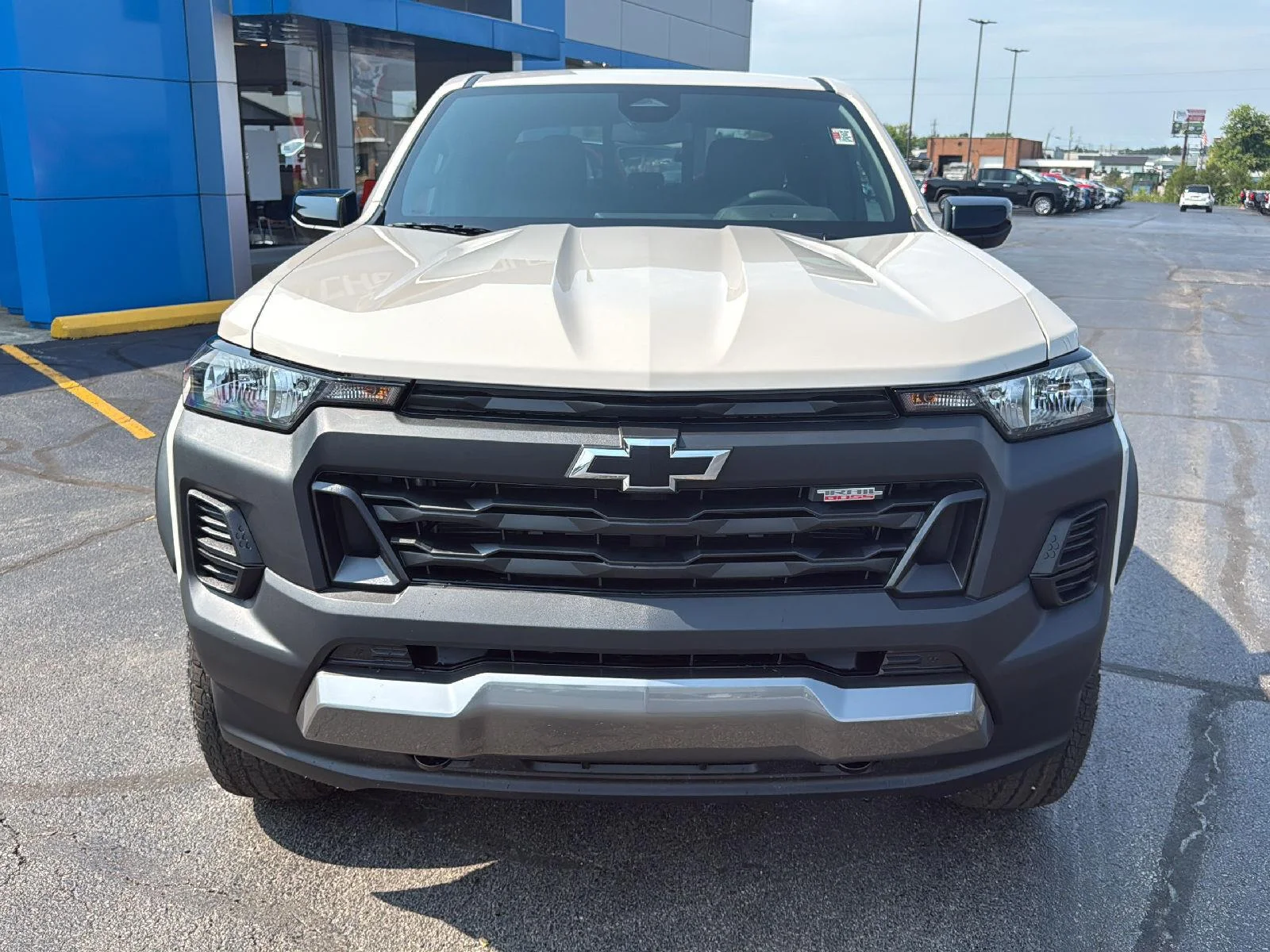 2026 Chevrolet Colorado Trail Boss - Photo 8