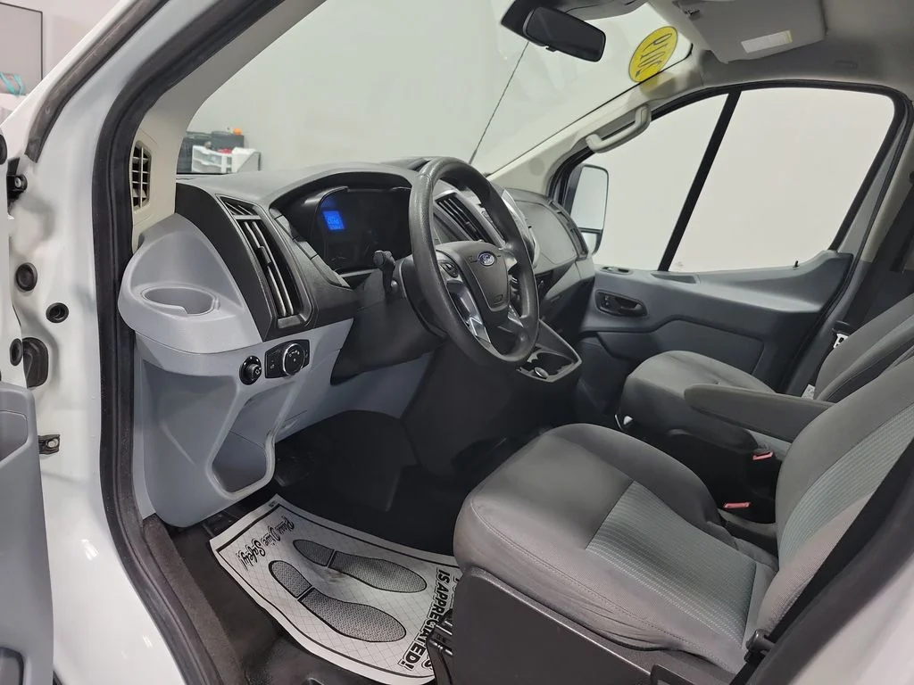 Used 2019 White Ford XLT image 16