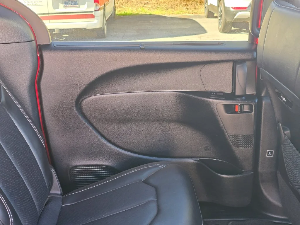 Used 2025 Red Chrysler Select image 46