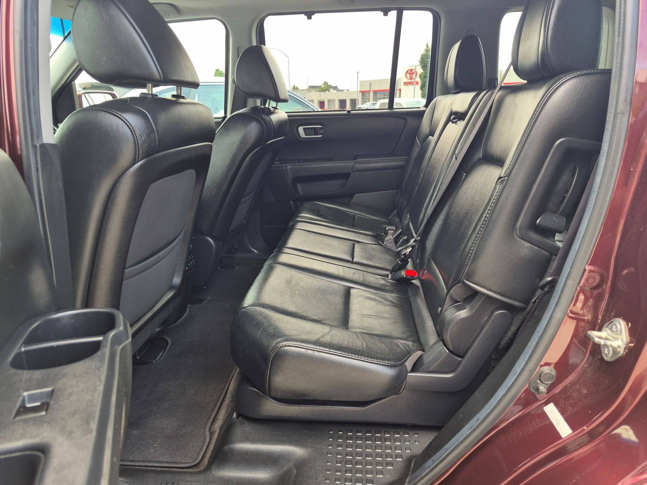 Used 2012 Maroon Honda Touring image 28
