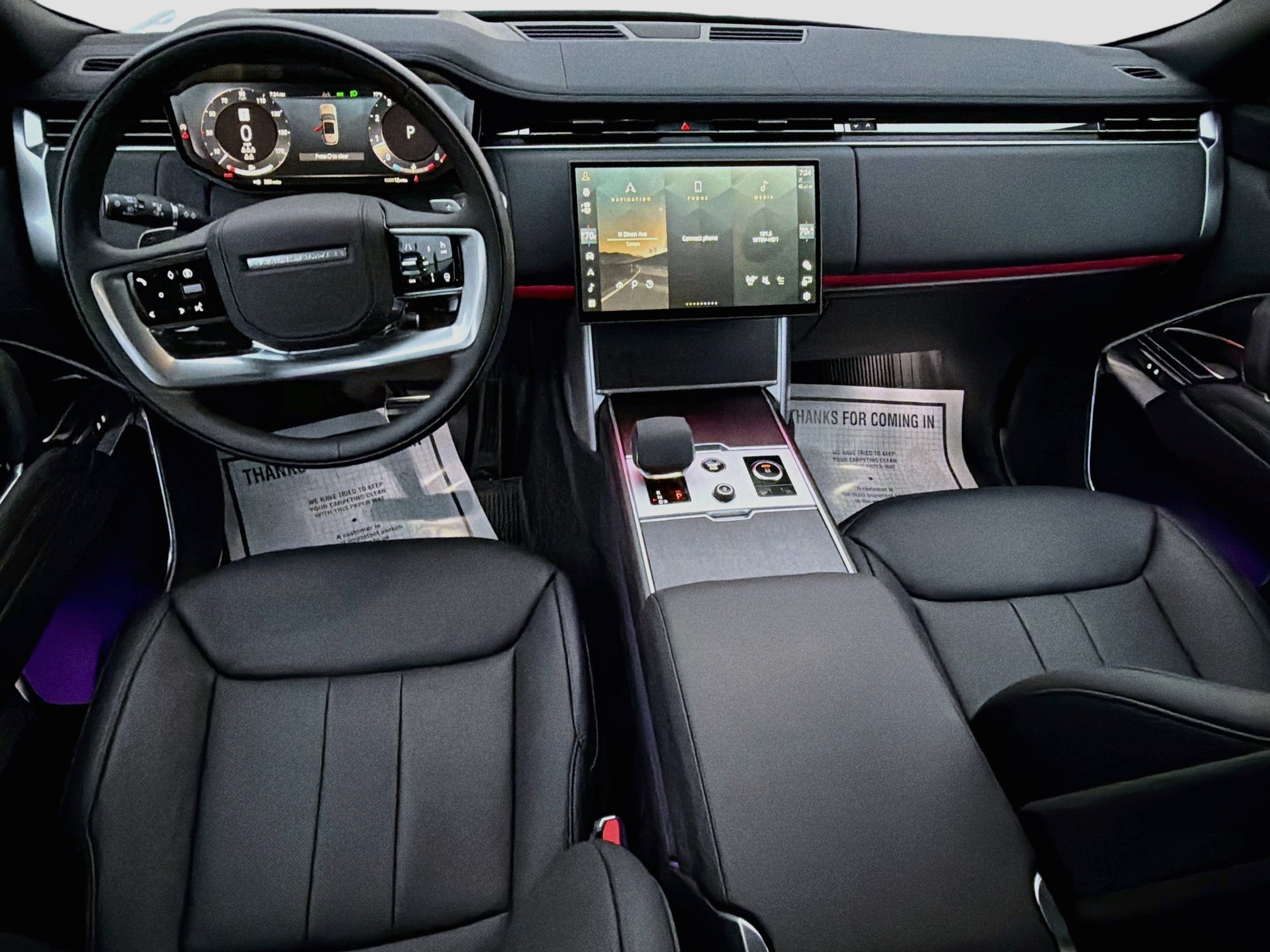 New 2027 Fuji White LAND ROVER  image 16