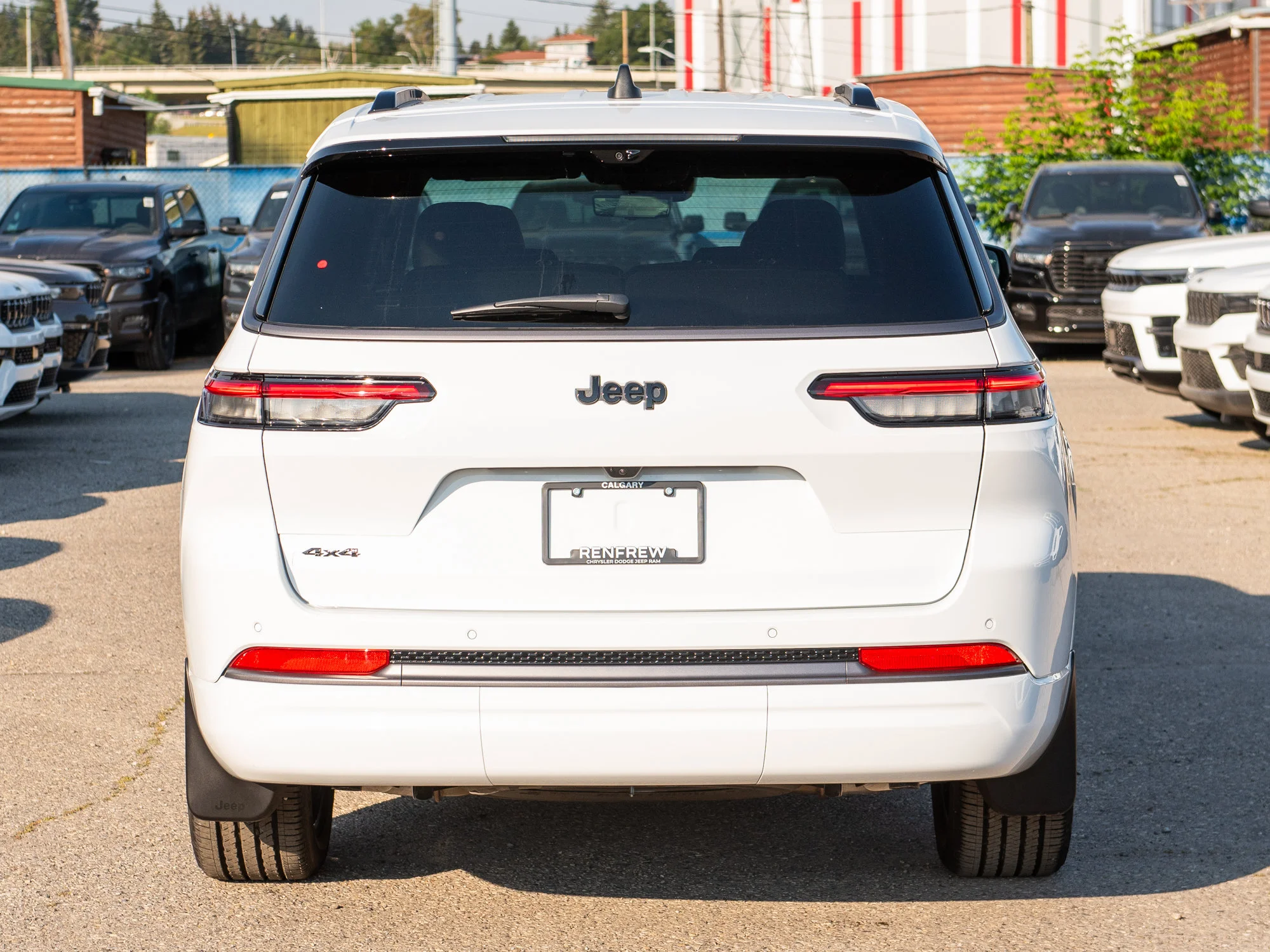 New 2026 White Jeep Limited Reserve* image 4