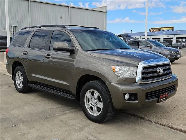 Used 2017 Pyrite Mica Toyota SR5 4x2 image 5