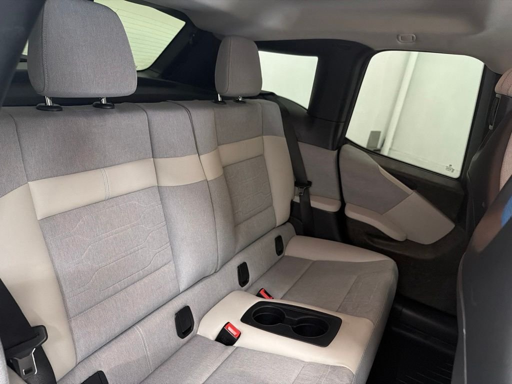 Used 2014 White BMW with Range Extender image 32