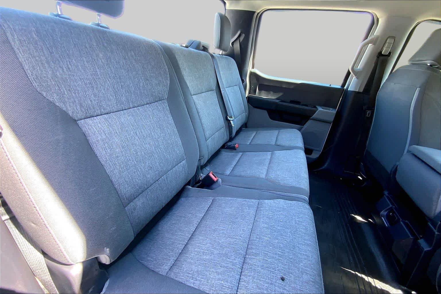 Used 2024 Oxford White Ford XL image 19