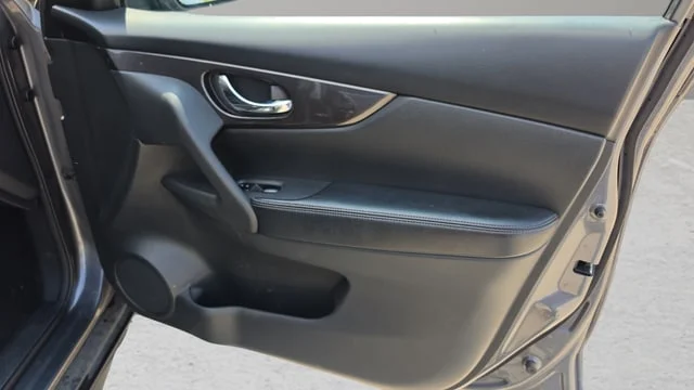Used 2019 Gun Metallic Nissan SV image 30
