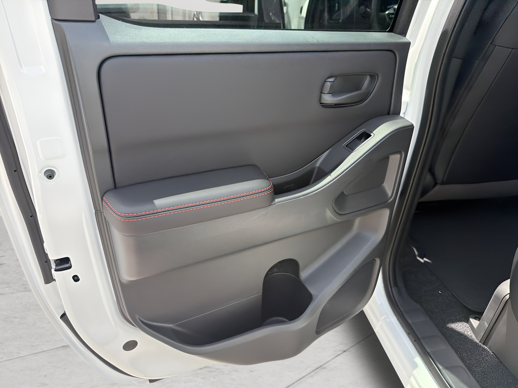 New 2026 White Nissan PRO-4X image 18