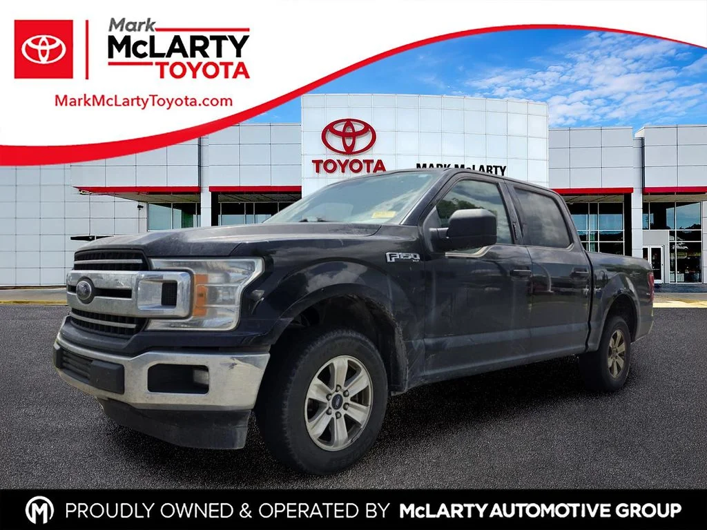 Used 2018 Black Ford XLT image 1