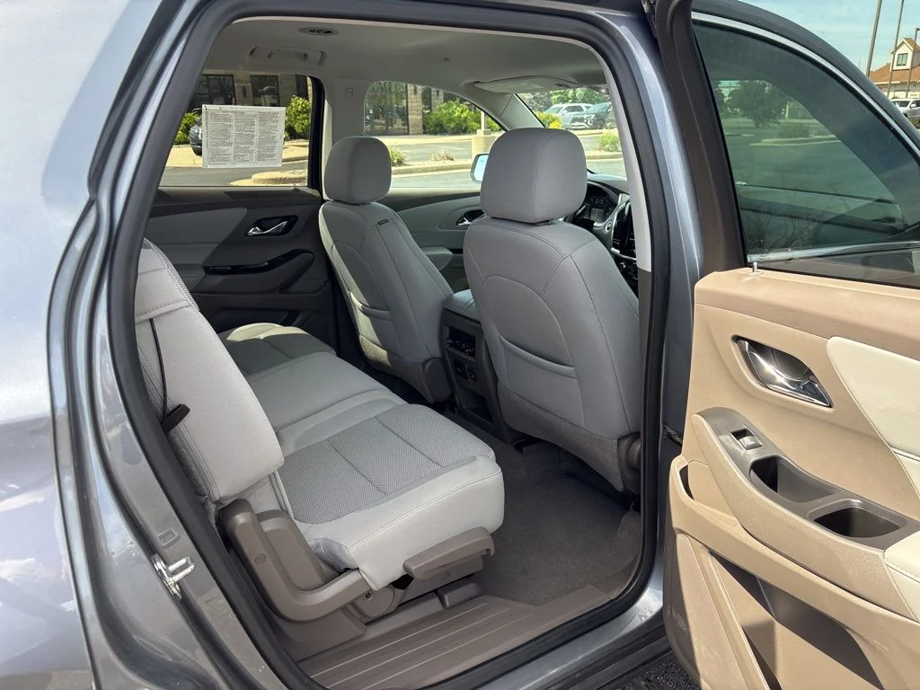 Used 2021 Satin Steel Metallic Chevrolet LT image 28