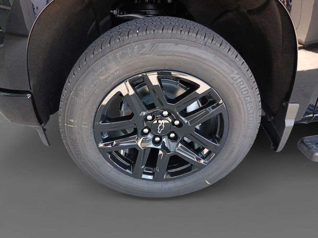 2025 Chevrolet Silverado 1500 Custom - Photo 30
