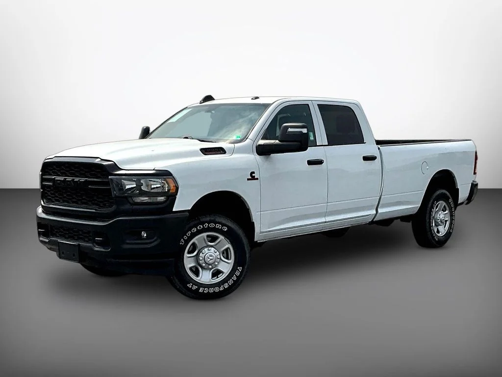 Used 2023 White Ram Tradesman image 3