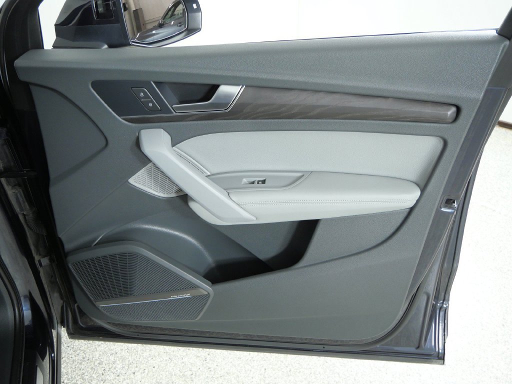 Used 2020 Blue Audi 45 Premium Plus image 19