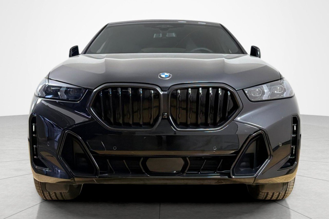Used 2026 BLACK BMW xDrive40i image 8
