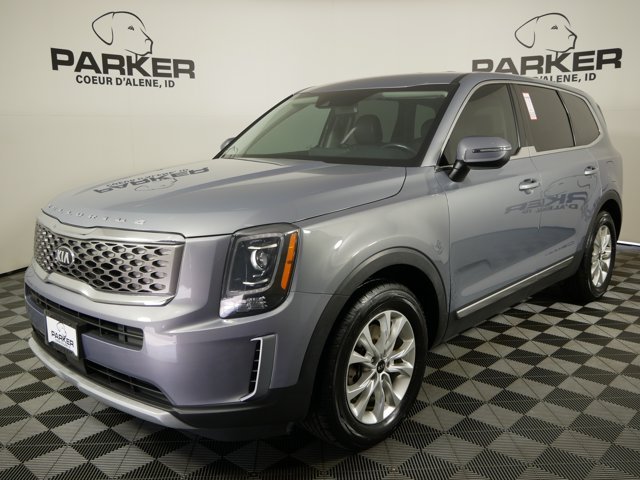 Used 2020 Everlasting Silver Kia LX image 1