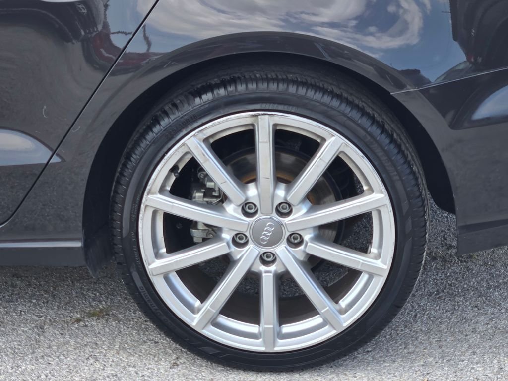 Used 2015 Black Audi 2.0T Premium image 23