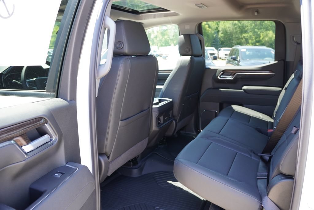 2026 Chevrolet Silverado 1500 LT Trail Boss - Photo 11