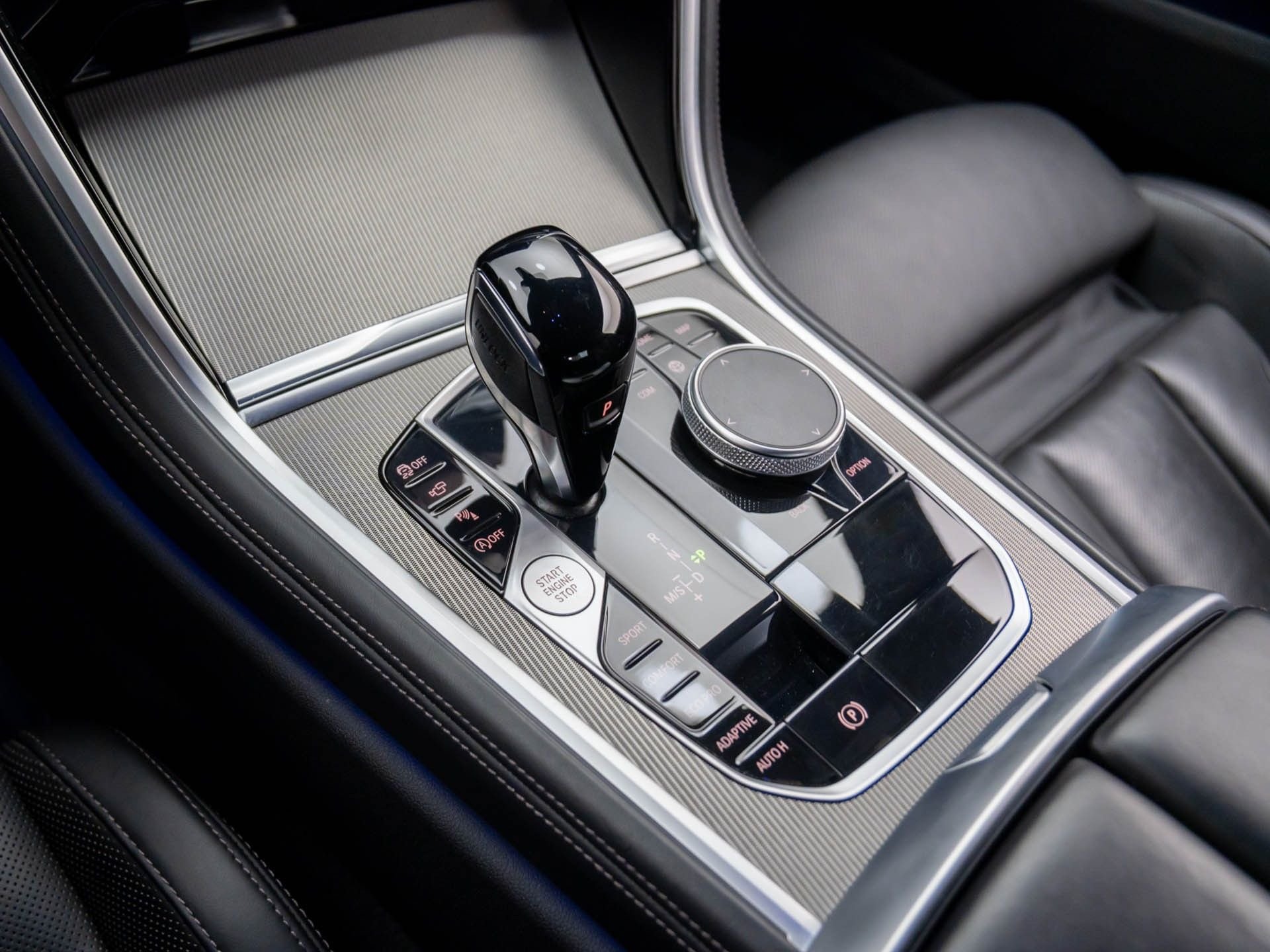 2025 BMW 8 Series M850i - Photo 20