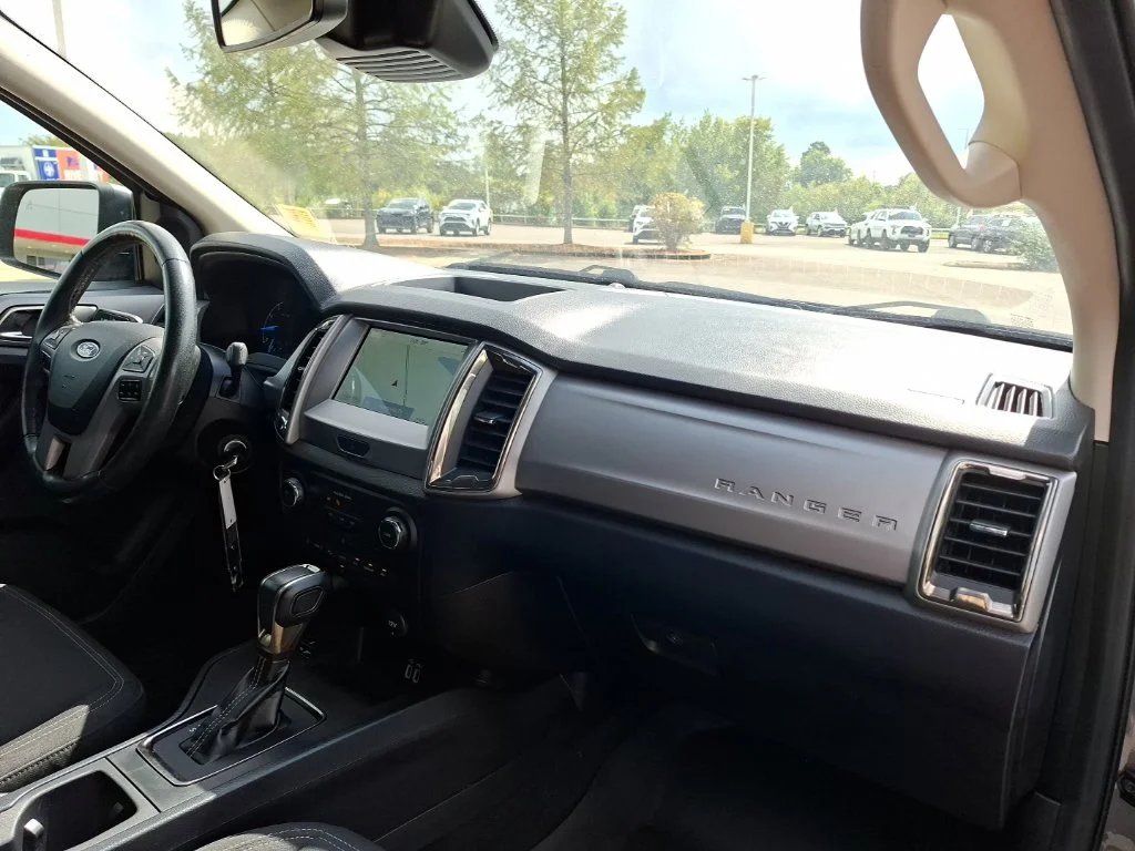 Used 2023 Gray Ford XLT image 35