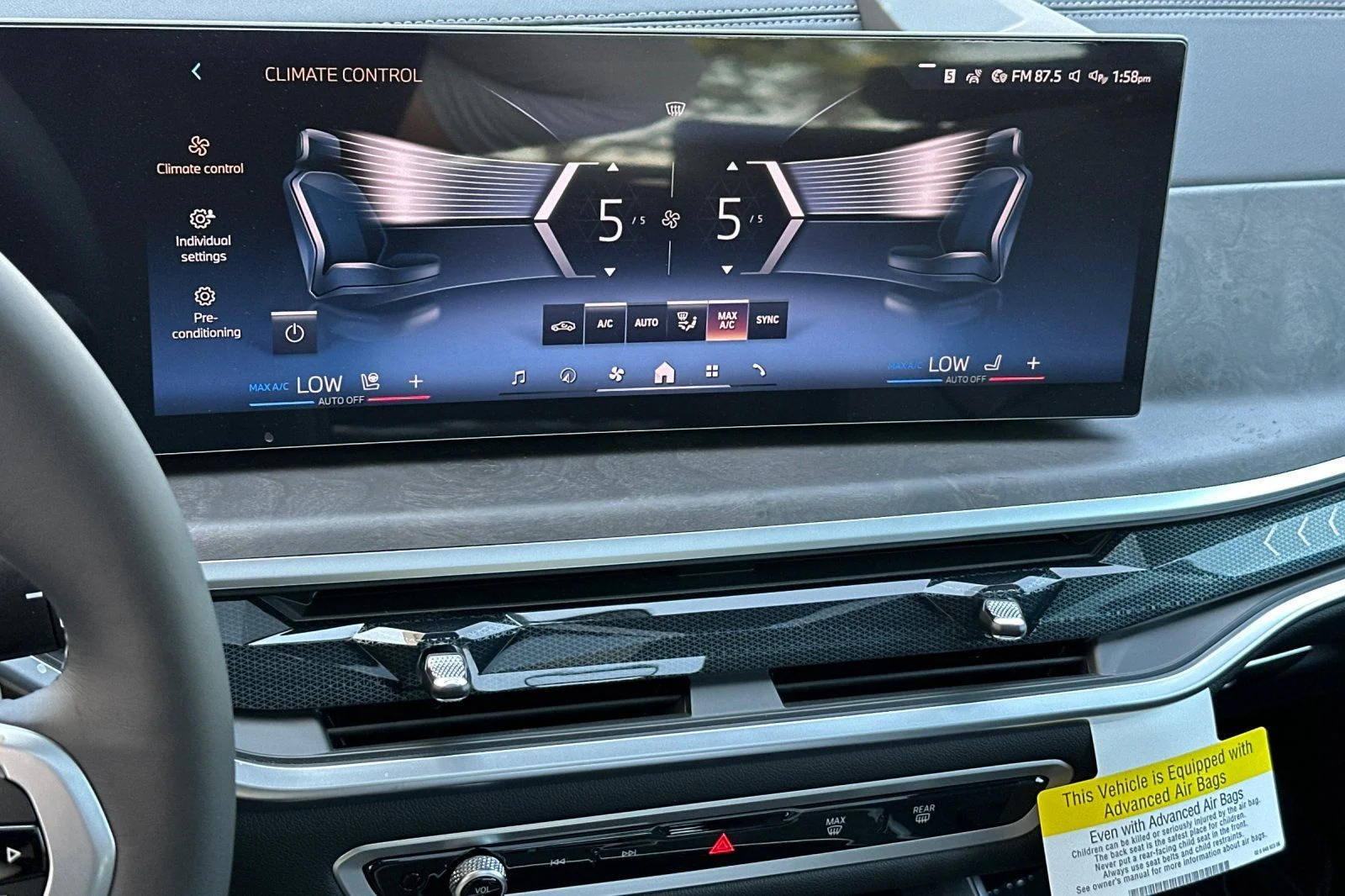 New 2026 Mineral White Metallic BMW xDrive40i image 18