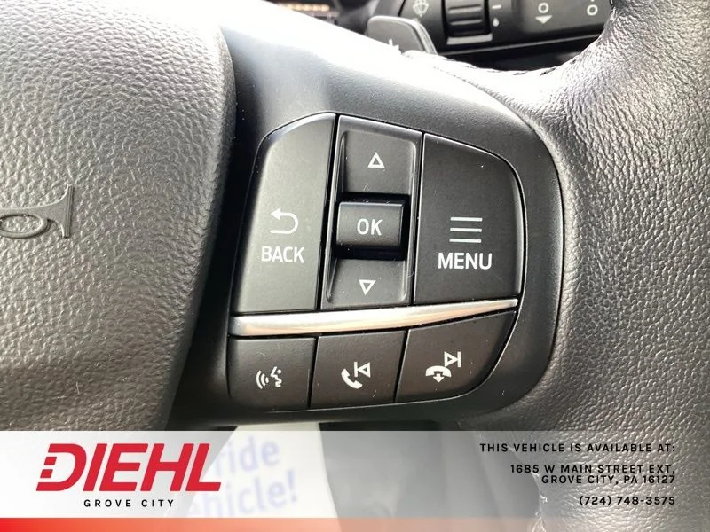 Used 2022 White Ford Badlands image 29