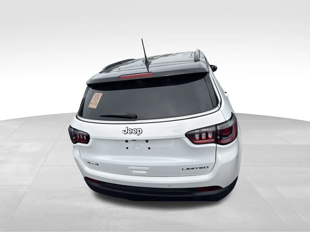 Used 2023 White Jeep Limited image 3