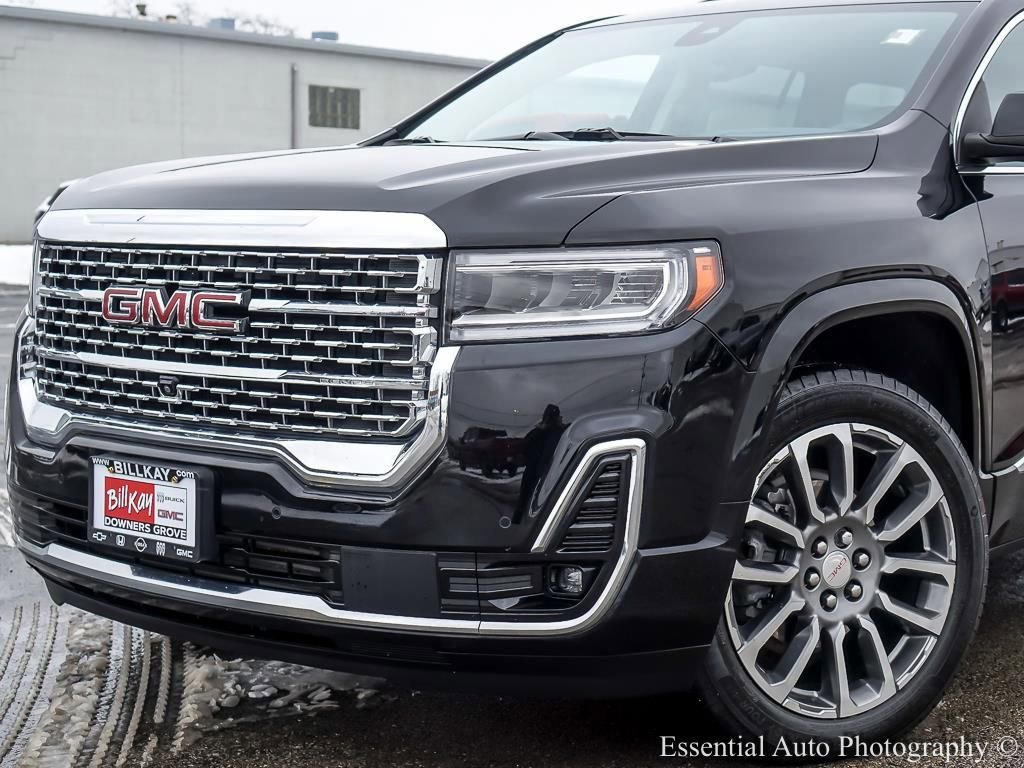 2023 GMC ACADIA - Image 2