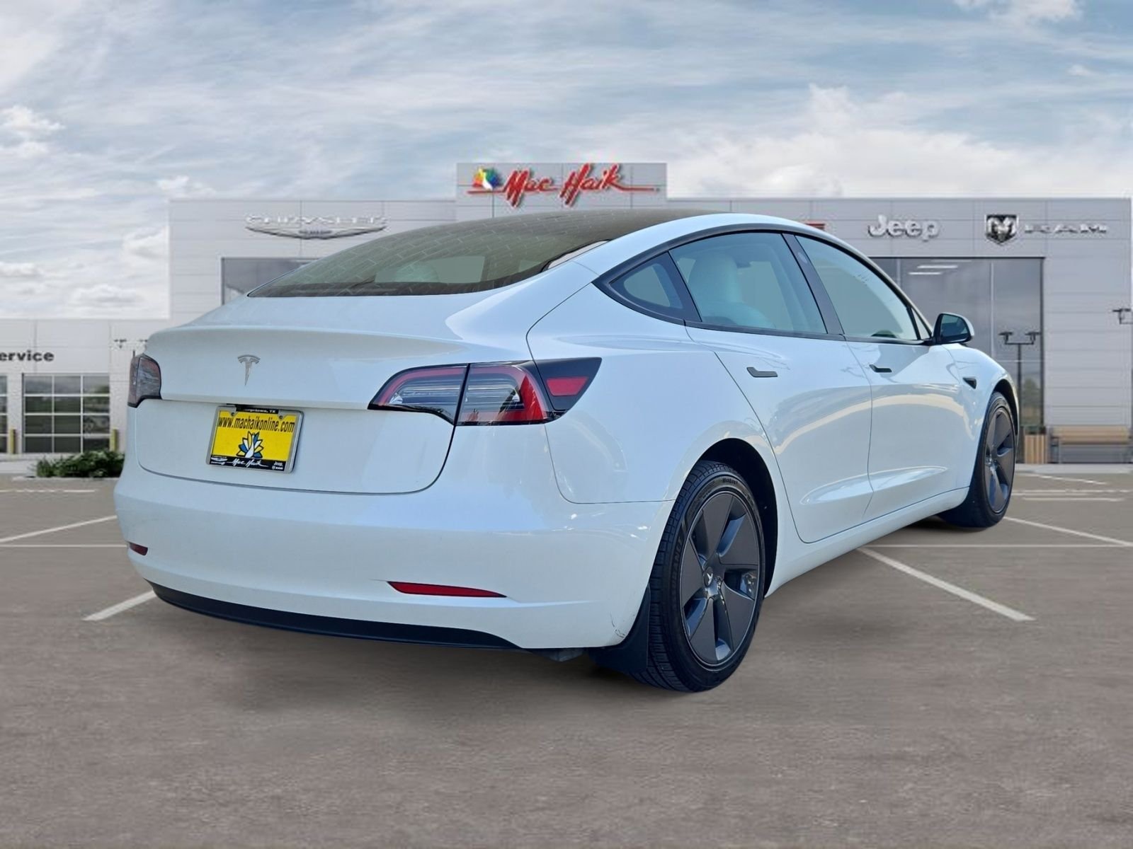 Used 2023 White Tesla Base image 5