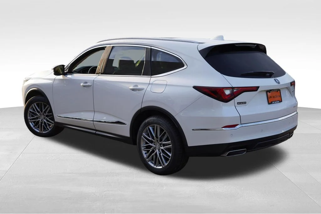 Used 2024 Platinum White Pearl Acura Advance image 7
