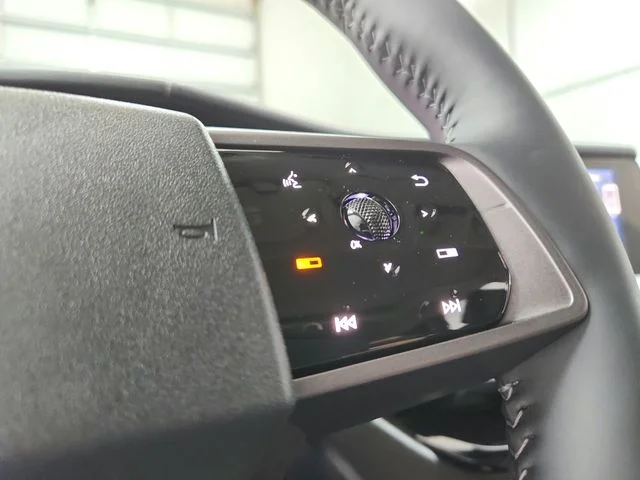 New 2026 Gray Nissan SL image 26
