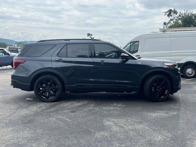 Used 2023 Blue Ford ST-Line image 2