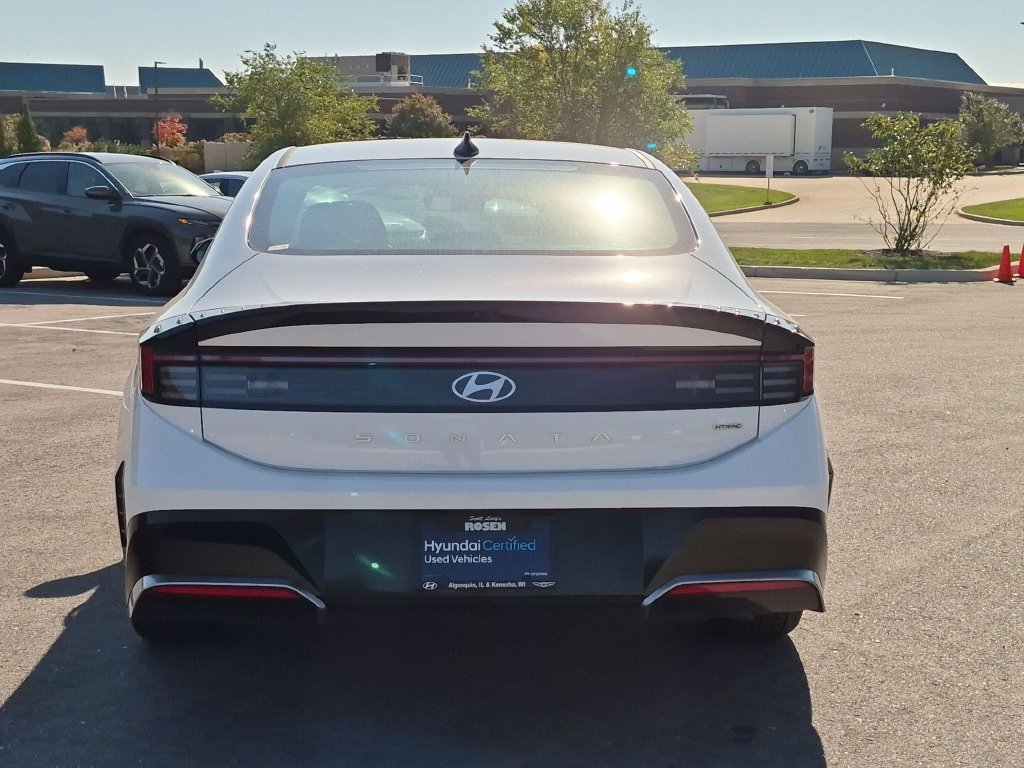 Certified Used 2026 White Hyundai SEL Sport image 7