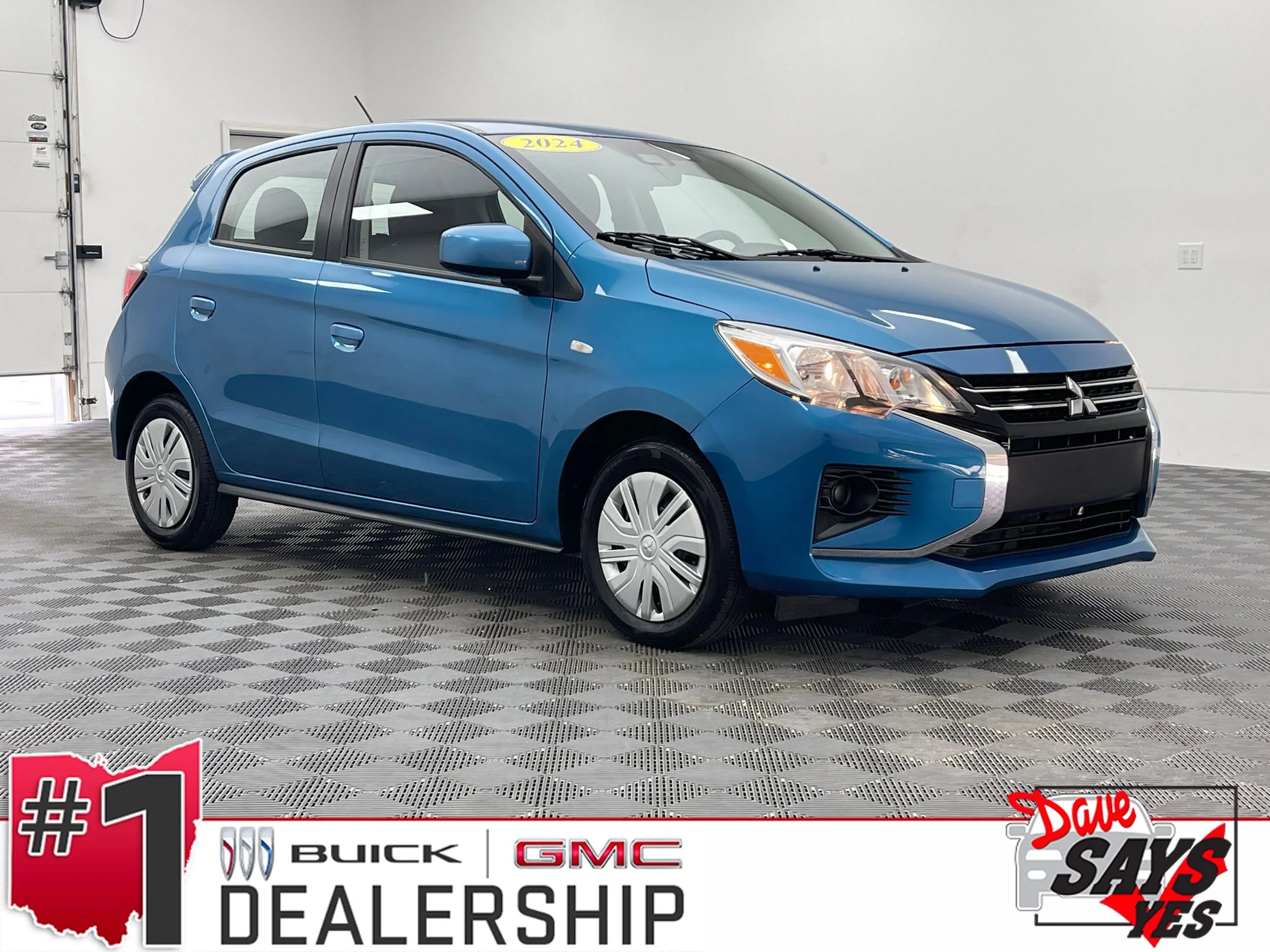 Used 2024 Blue Mitsubishi ES image 1