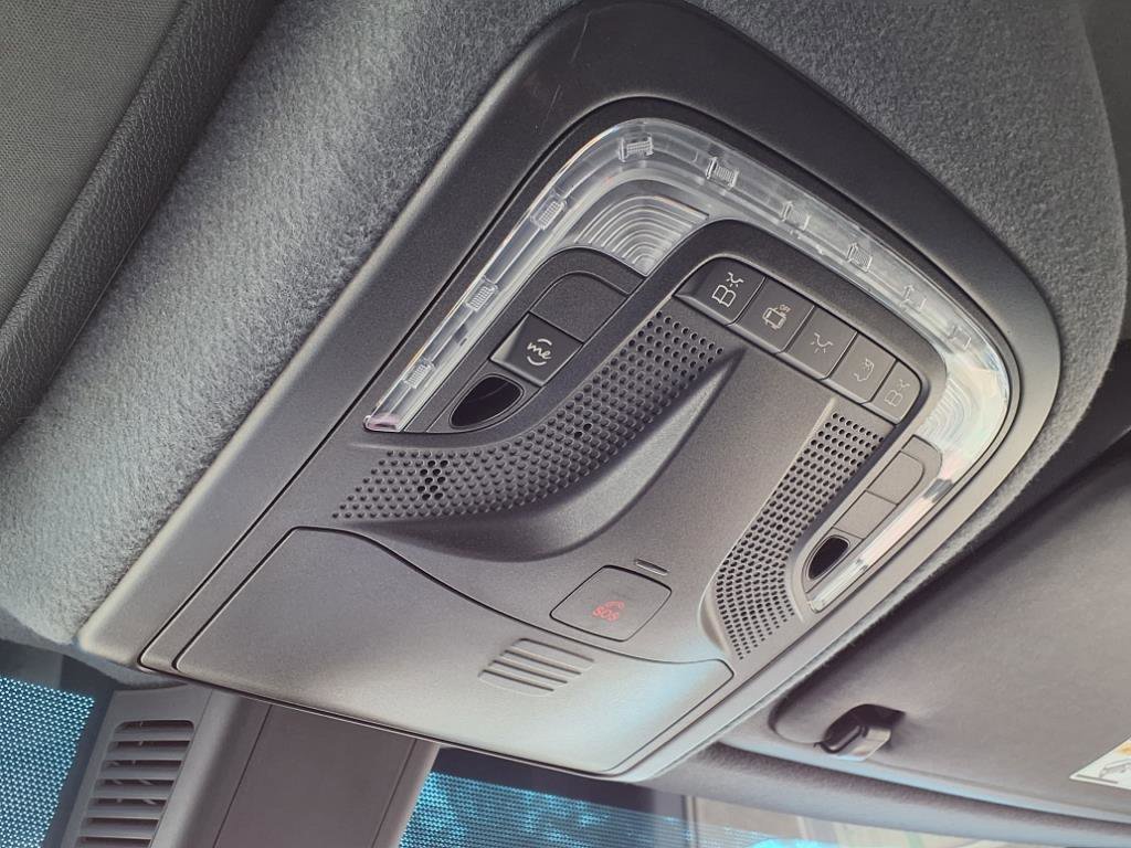 2025 Mercedes-Benz Sprinter Cargo Van Base - Photo 10