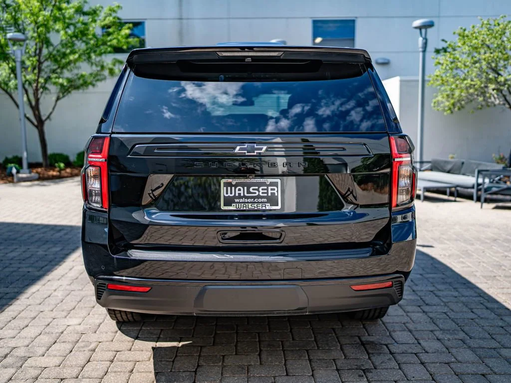 Used 2024 Black Chevrolet Z71 image 6