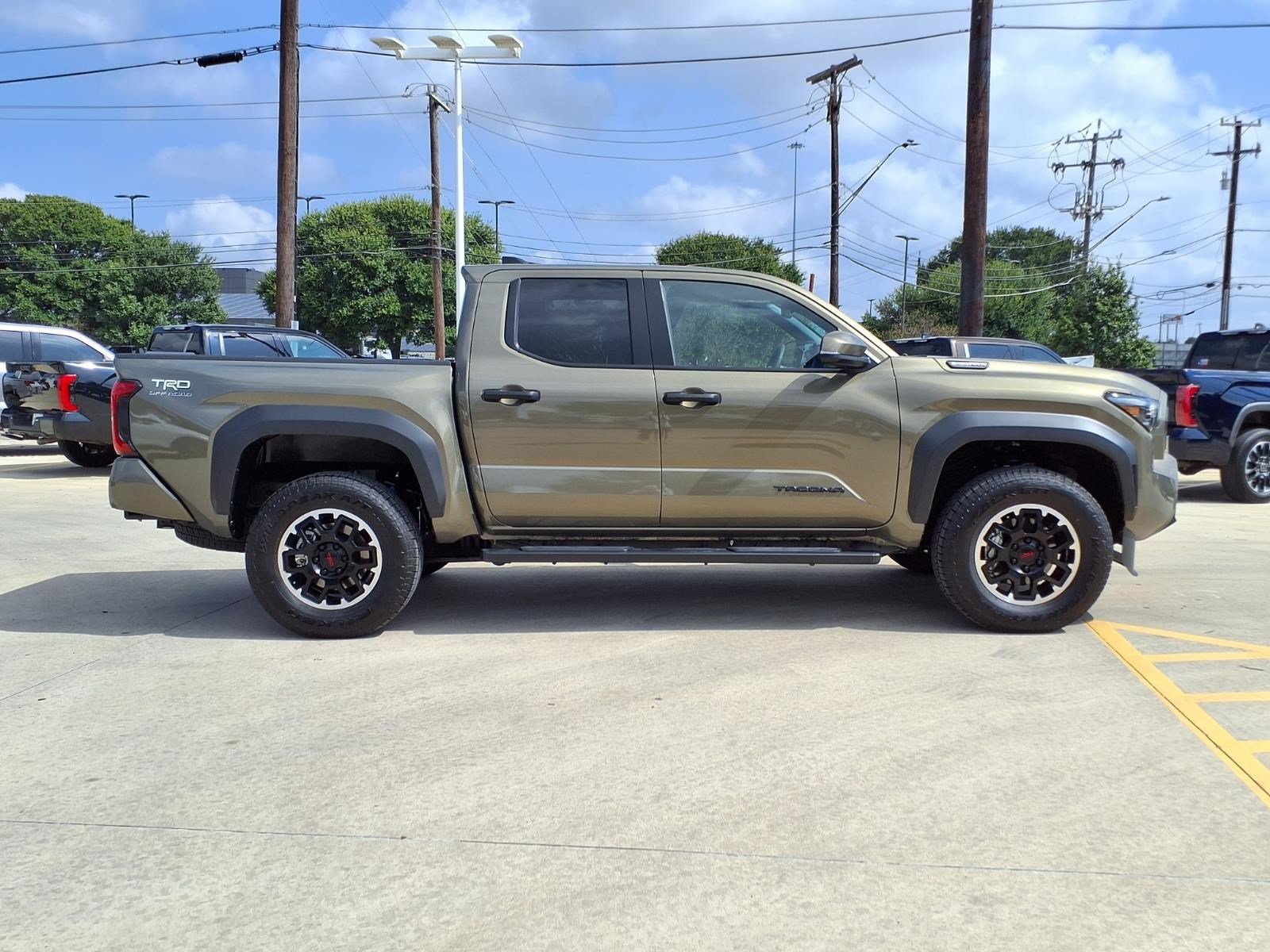 Certified Used 2026 BRONZE OXIDE Toyota TRD OFF ROAD HYBR image 4