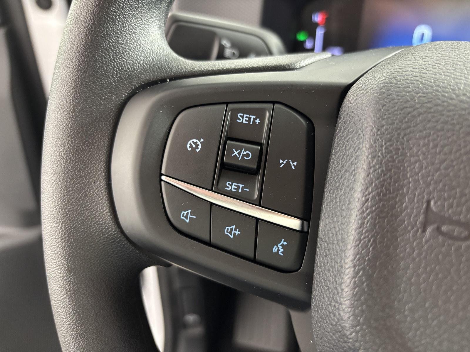 Used 2026 Oxford White Ford XL image 30