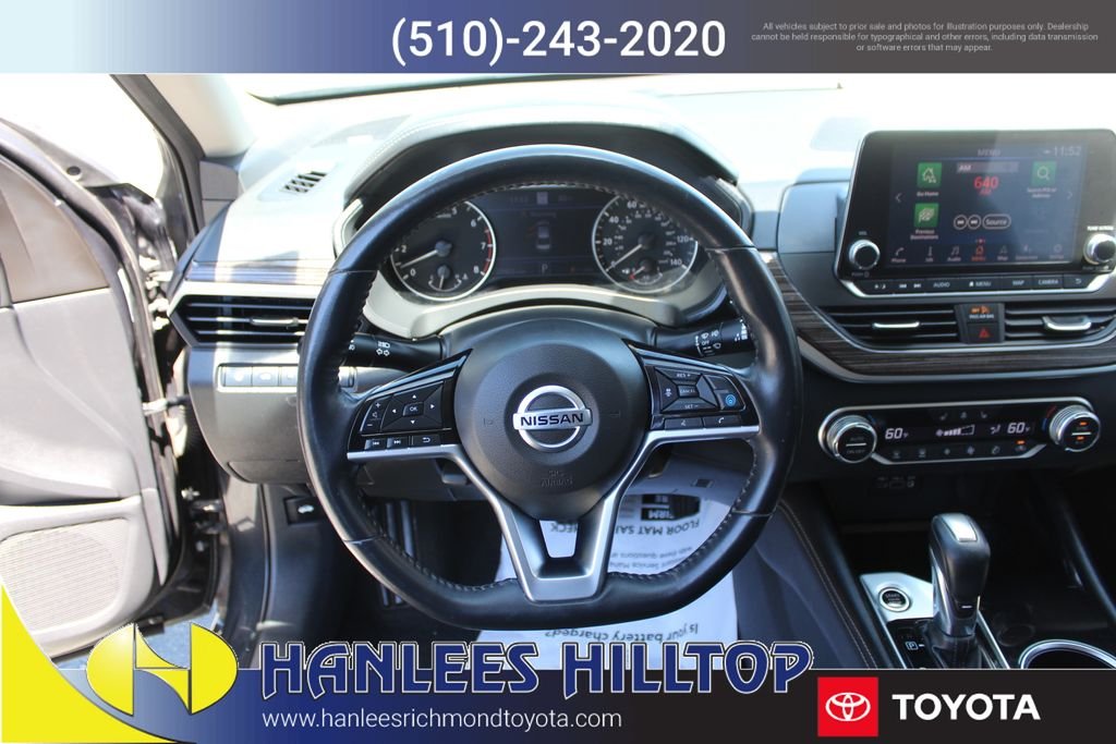 Used 2020 Blue Nissan 2.5 SL image 17