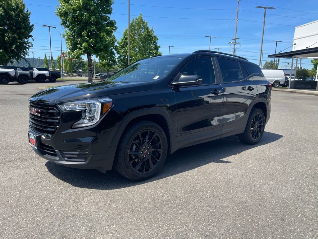 2024 GMC Terrain SLE AWD's photo