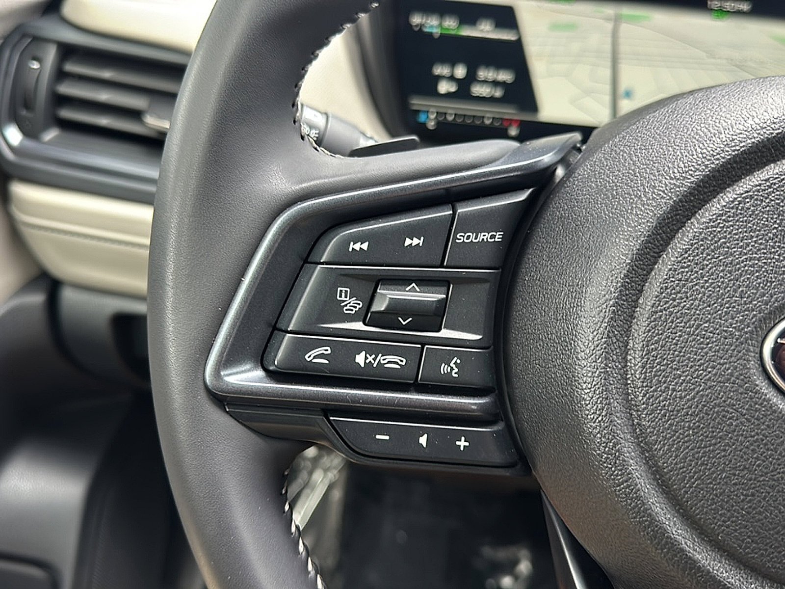Used 2025 Crystal White Pearl Subaru Limited Hybrid image 34