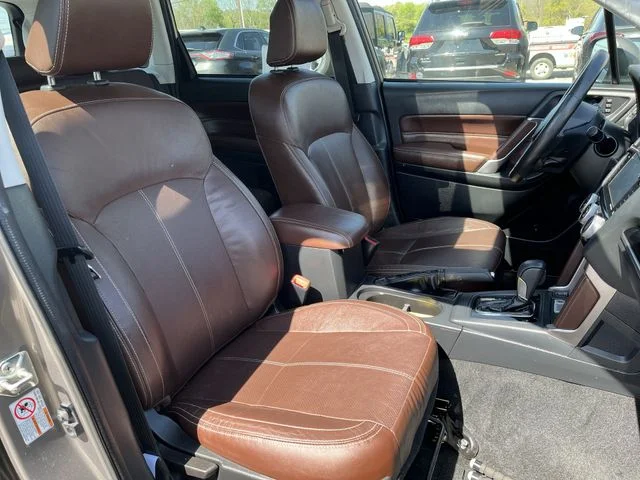 Used 2018 Brown Subaru 2.5i Touring image 28