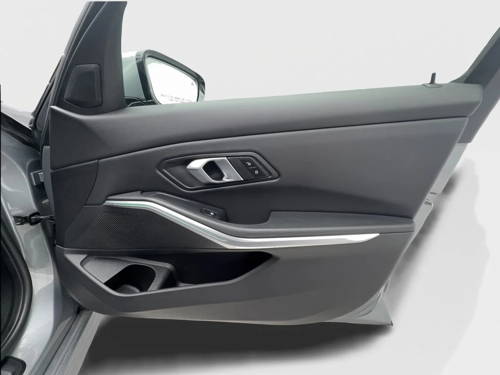 Used 2024 Gray BMW 330i image 34