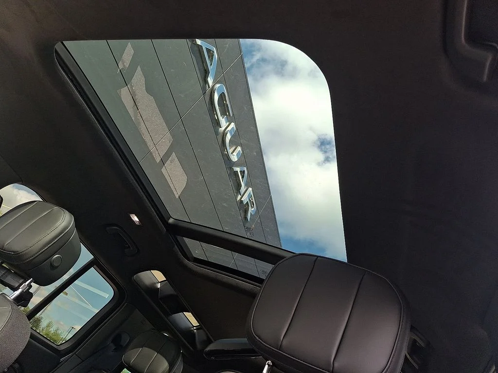 New 2026 Carpathian Grey Land Rover V8 image 10