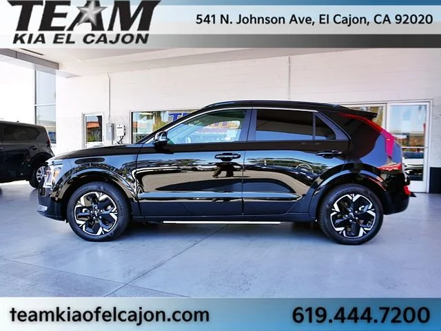 New 2026 Black Kia Wind image 6