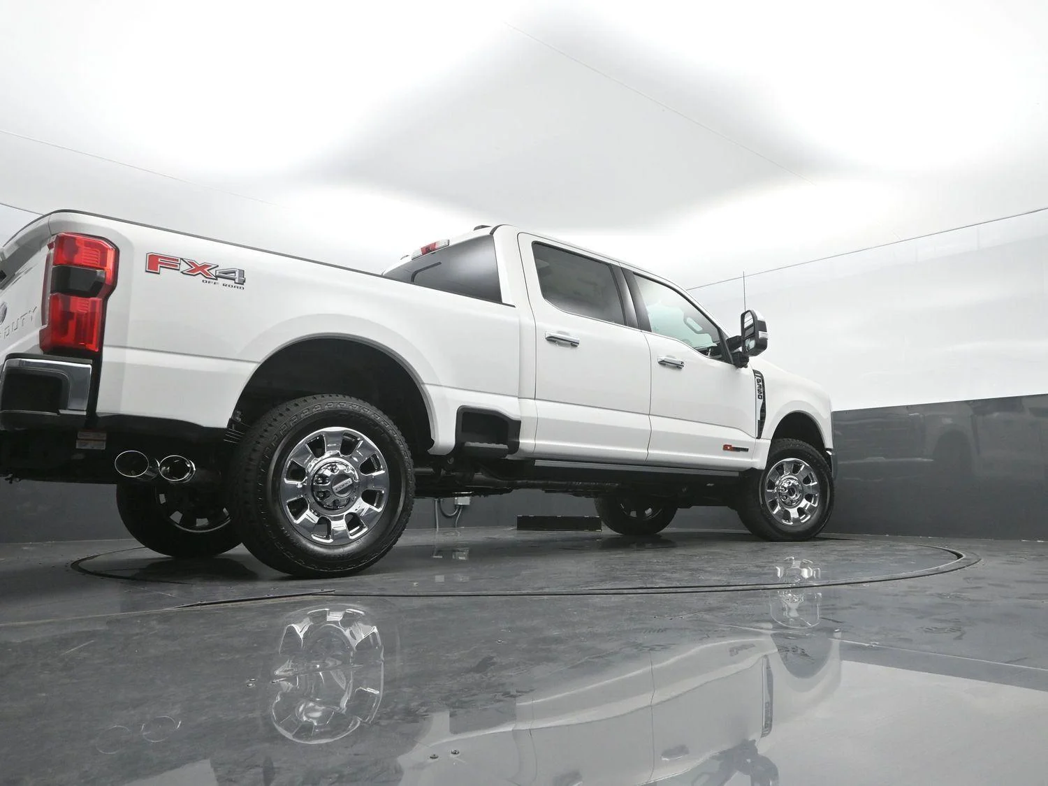 2026 Ford F-350 Super Duty Lariat - Photo 42