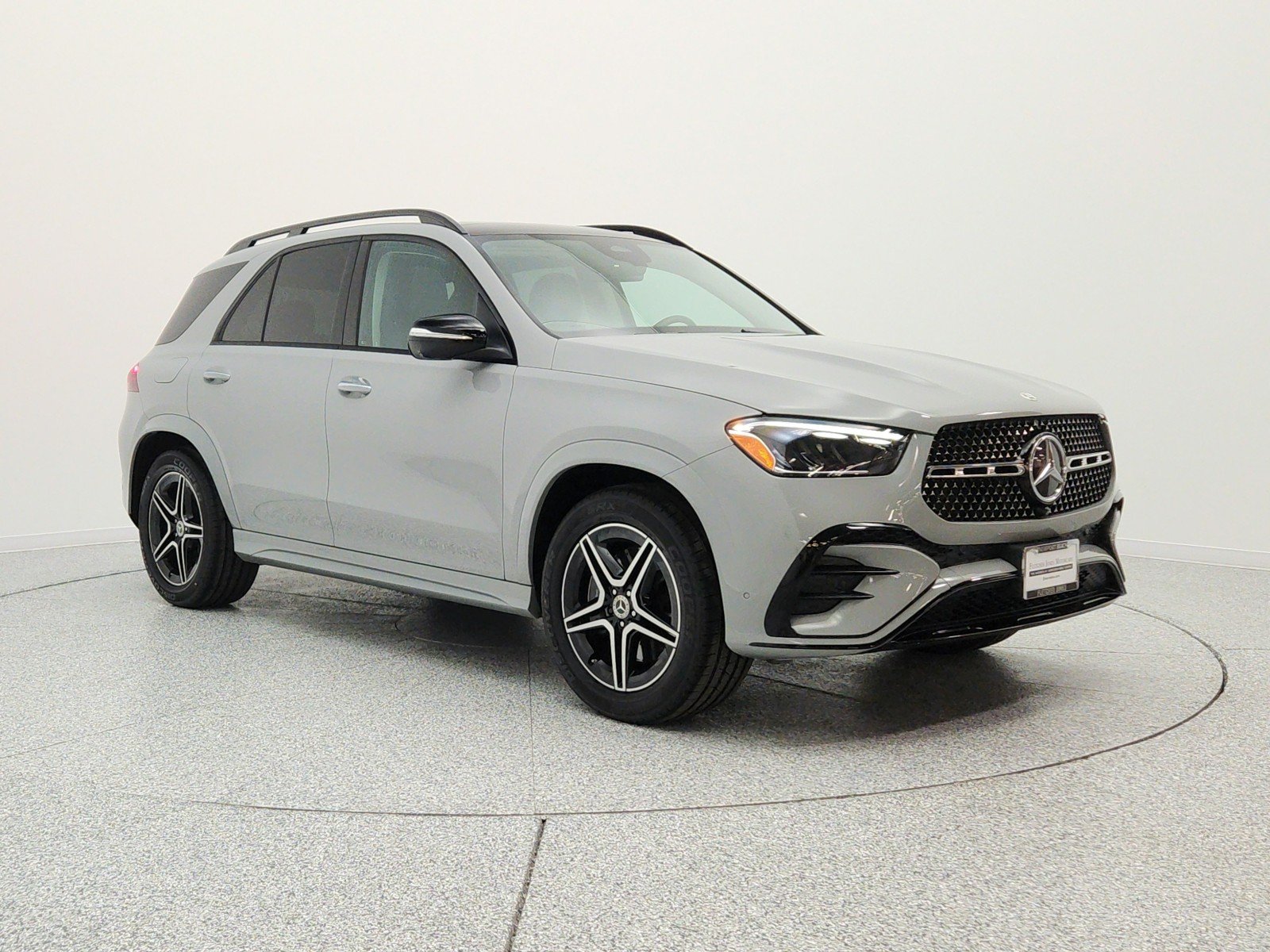 Certified Used 2024 MANUFAKTUR Alpine Grey Mercedes-Benz GLE 350 4MATIC® SUV image 3