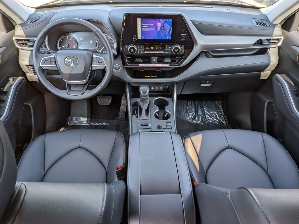 Used 2026 Blue Toyota XLE image 5