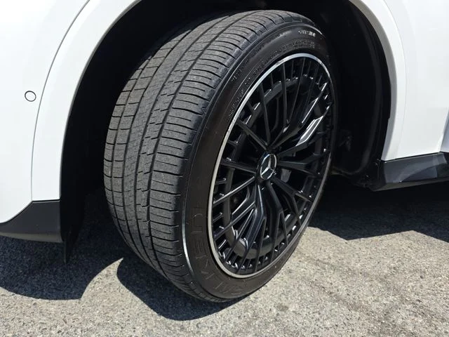 Used 2024  Mercedes-Benz GLC 43 AMG® image 34